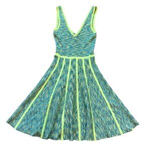Bebe Space Dye Fit & Flare Dress Sleeveless Bold Stretch V-Neck Size Small NWT